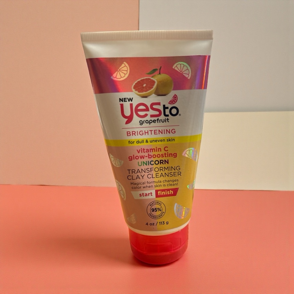 Yes To Grapefruit Brightening Clay Cleanser - Red and Yellow NWT